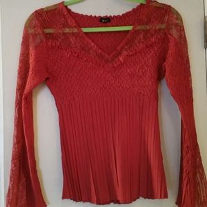 KOMAROV beautiful Red long-sleeve Blouse.